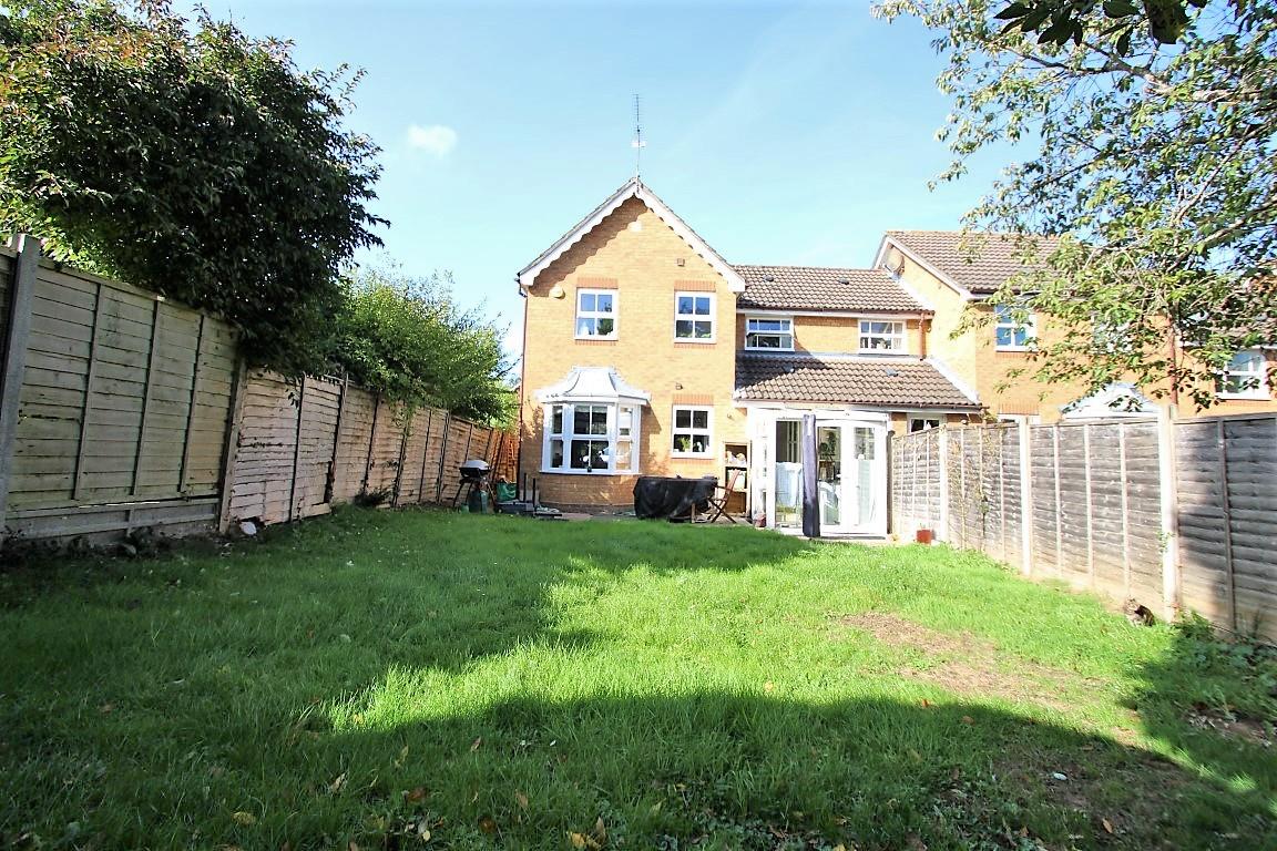 Trenthams Close, Purley On Thames, Reading